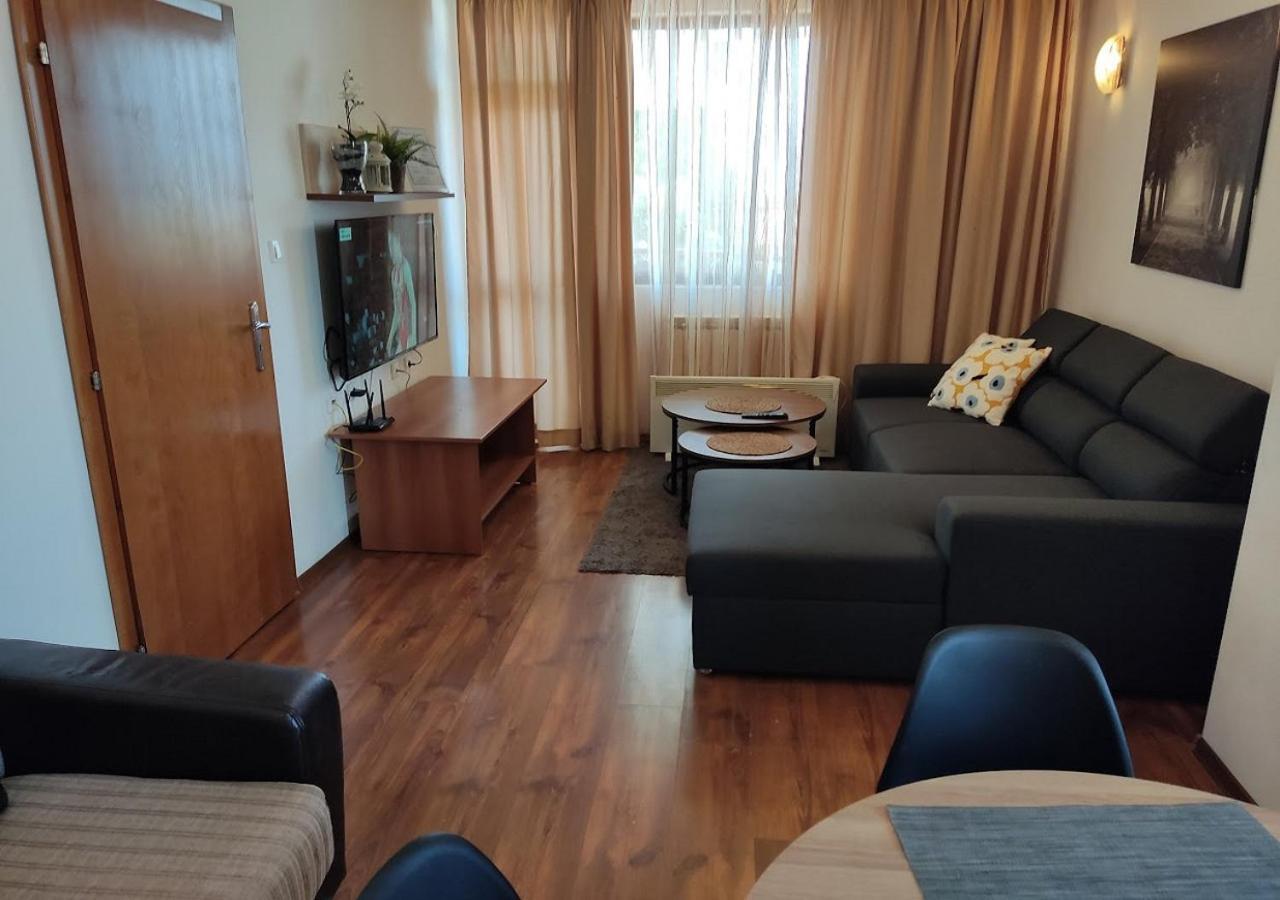 2 Bedroom Apartment in Bansko Exteriör bild