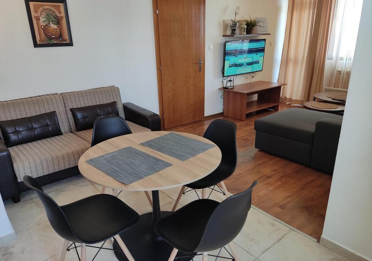 2 Bedroom Apartment in Bansko Exteriör bild